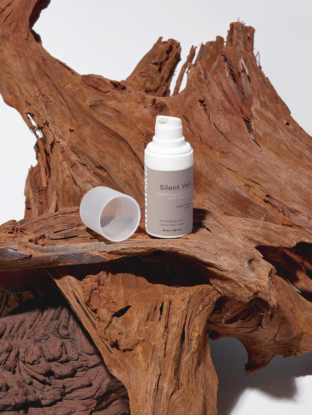 Silent Veil Smoothing Eye Cream